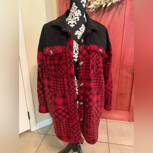 Maurice’s Soft fleece button long sleeve shirt